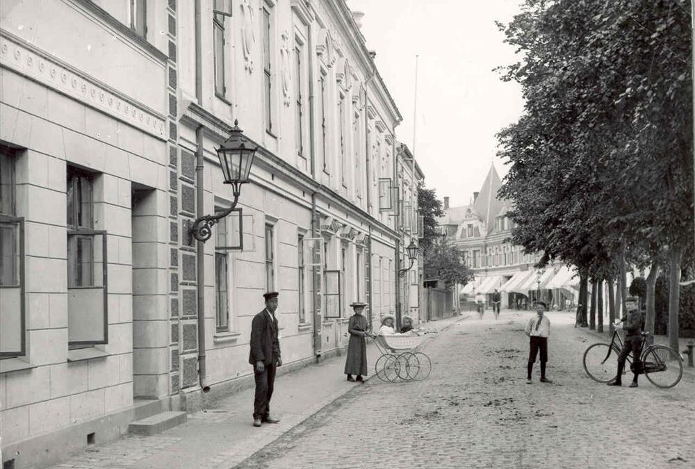 Hotel Harmoniens historie – et stykke levende Danmarkshistorie i hjertet af Nakskov